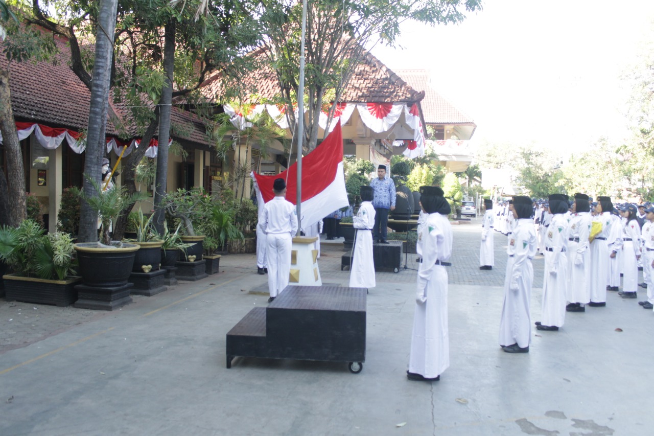 HUT RI 74