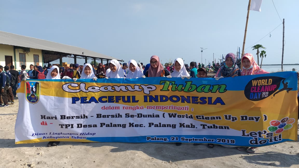 WORLD CLEAN UP DAY