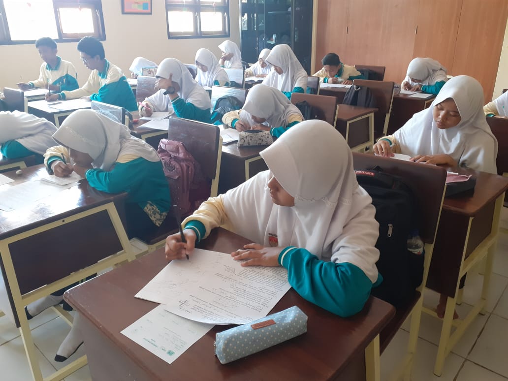 KOMPETISI MATEMATIKA NALARIA REALISTIK KE-15 TAHUN 2019
