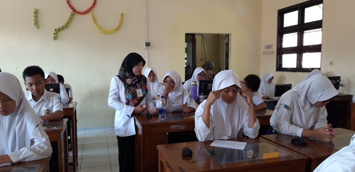 KERJASAMA DENGAN RADAR TUBAN, SMPN 1 TUBAN GELAR TRY OUT V